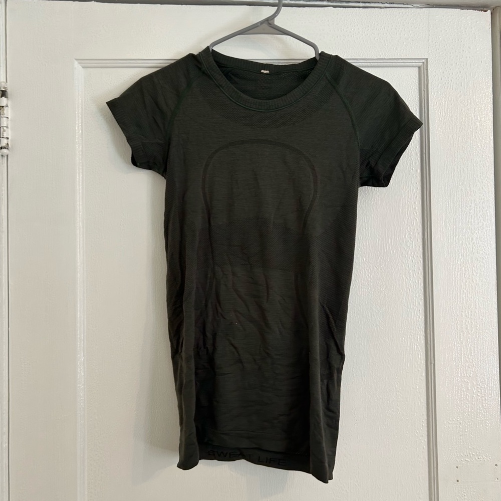 Lululemon swiftly tech short sleeve shirt